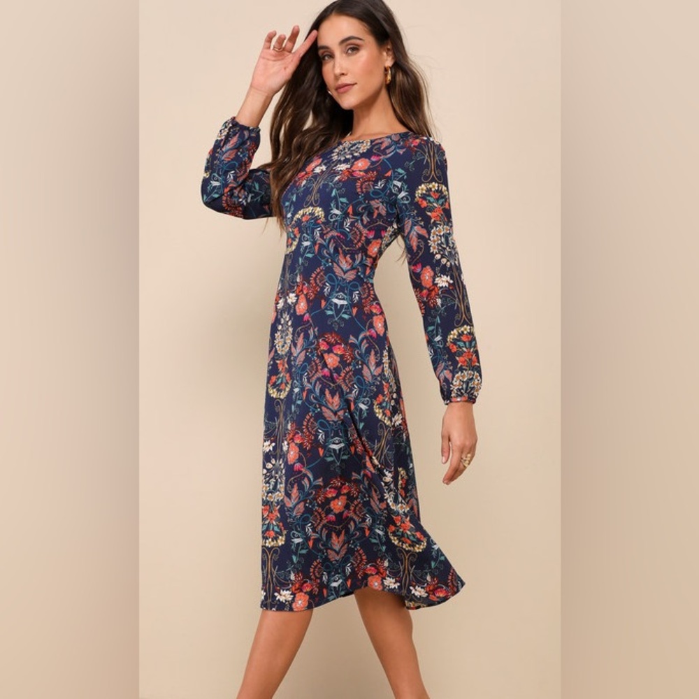 Lulu’s Garden Splendor Madeline Navy Floral Long Sleeve Dress